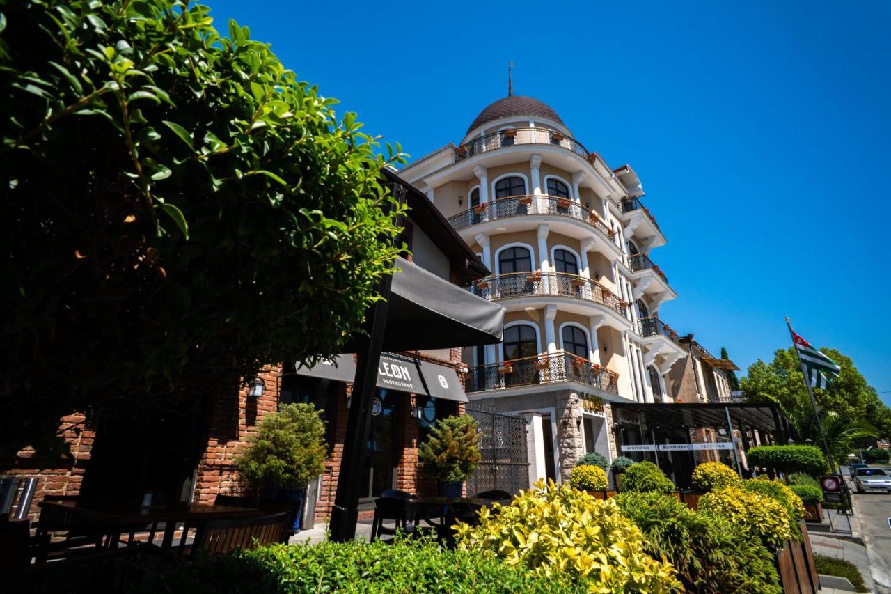 Leon Boutique Hotel Σουχούμι Εξωτερικό φωτογραφία