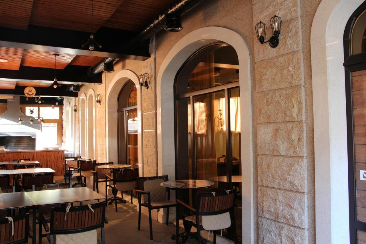 Leon Boutique Hotel Σουχούμι Εξωτερικό φωτογραφία
