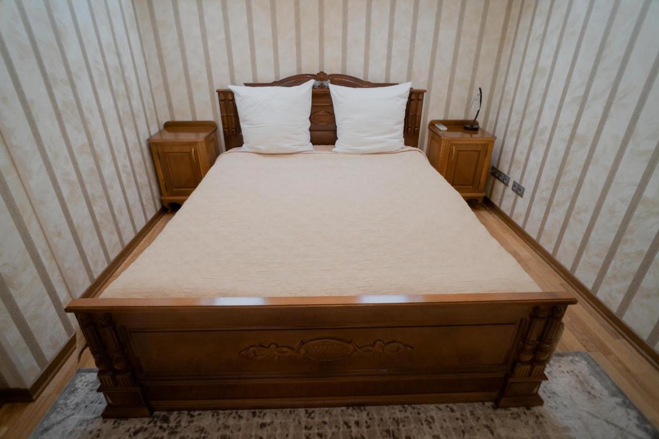 Leon Boutique Hotel Σουχούμι Εξωτερικό φωτογραφία