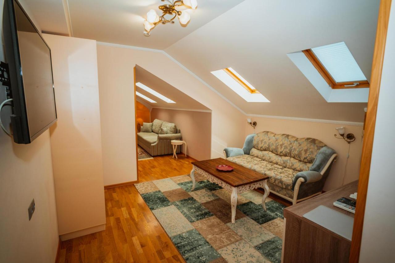 Leon Boutique Hotel Σουχούμι Εξωτερικό φωτογραφία